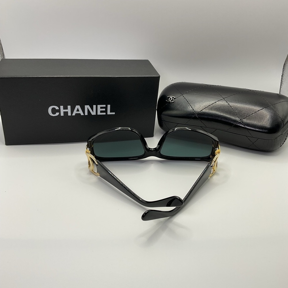 CHANEL Black and Gold Classic Sunglasses - Picture 7 of 14